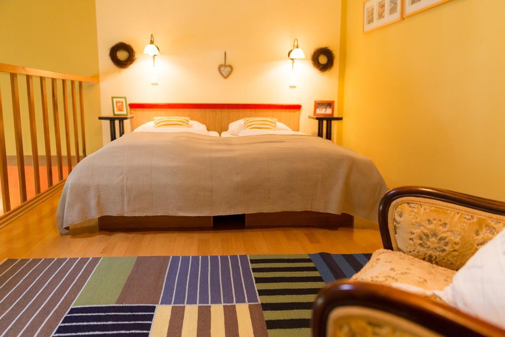 Appartementhaus Witzmann Bad Voeslau Phòng bức ảnh